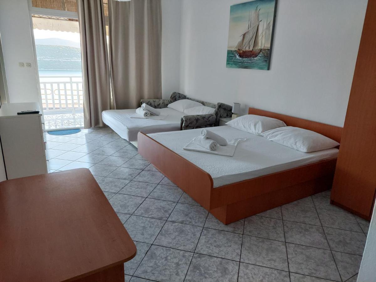 Apartments Menalo เนอุม ภายนอก รูปภาพ